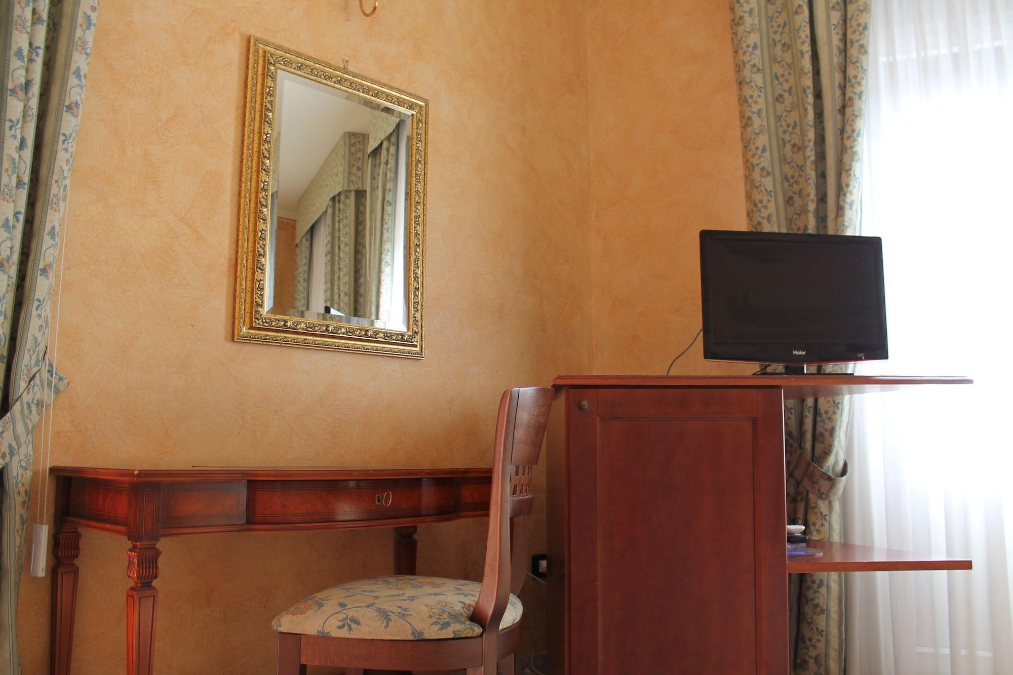 Hotel Lungomare Reggio Calabria Exterior foto