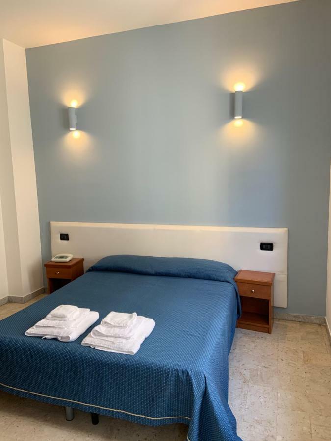 Hotel Lungomare Reggio Calabria Exterior foto
