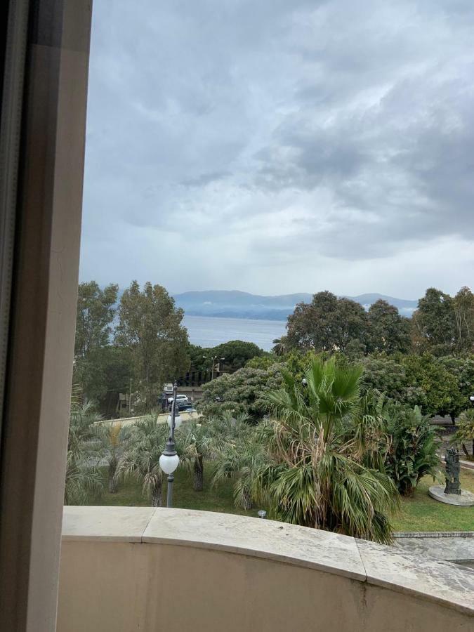 Hotel Lungomare Reggio Calabria Exterior foto
